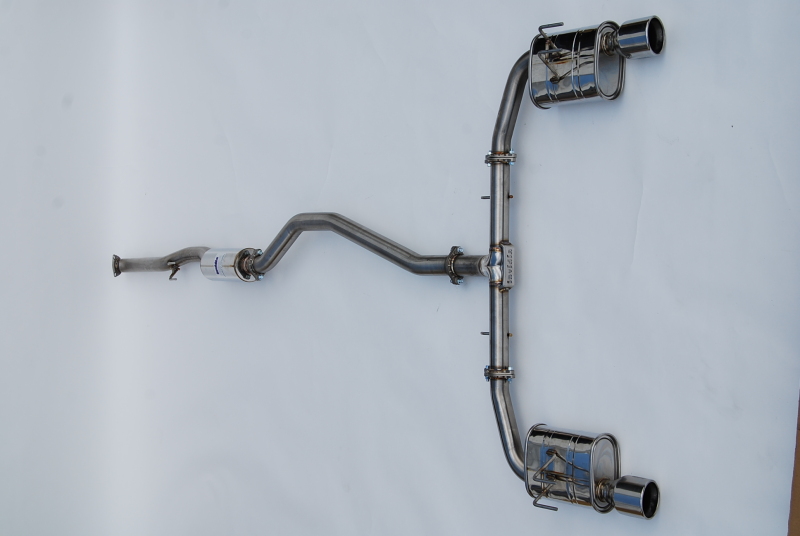 Invidia 2022+ Honda Civic Si (1.5T) 70mm Q300 Cat Back Exhaust - Rolled SS Tips