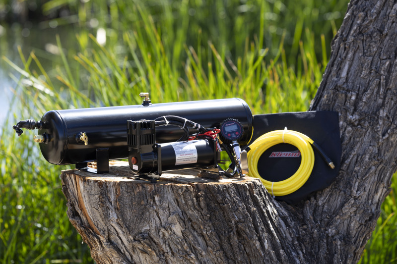 Kleinn Air System w/ 150 PSI Waterproof/ 100 Percent Duty Cycle Air Compressor / 3.0 gal Air Tank