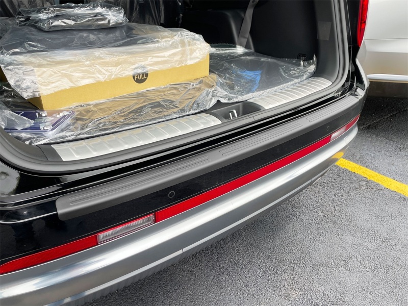 WeatherTech 23-24 Hyundai Palisade BumperTopper - Black