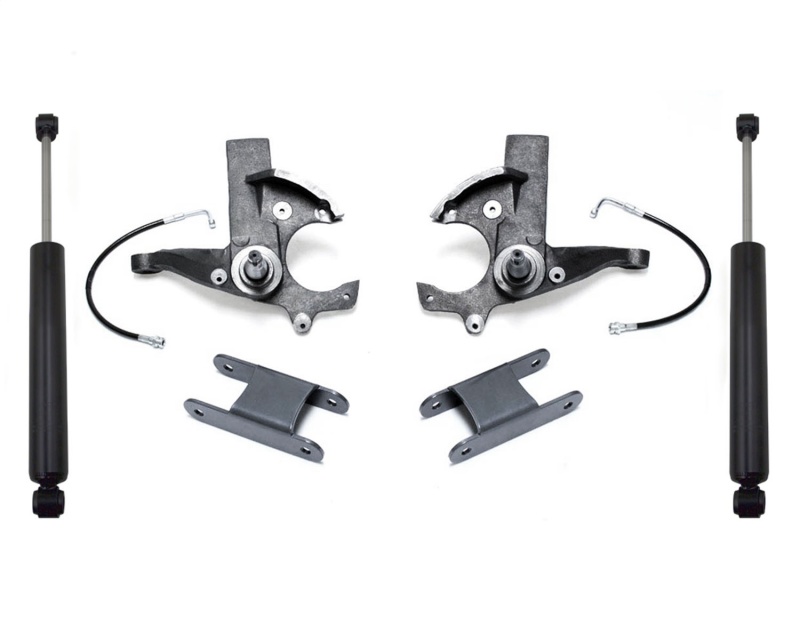MaxTrac 82-04 Chevrolet S-10 2WD 3in/1in Spindle Lift Kit