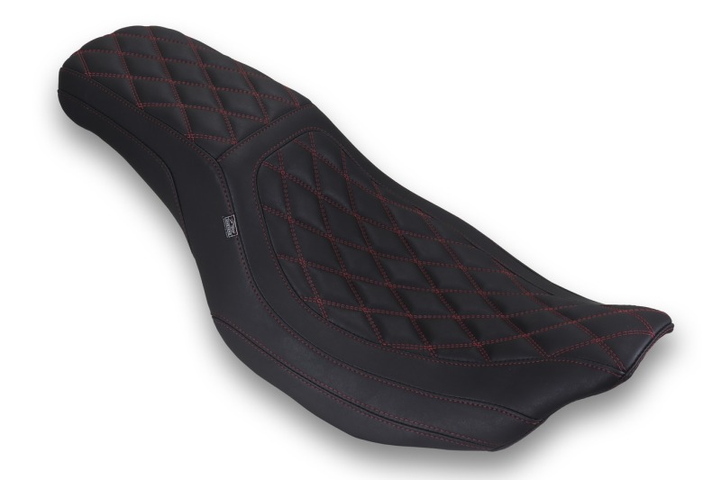 Mustang 23-25 HD Dble Diamond Low Squareback CVO Road Glide (ST), Rd Glide and Str Glide Black/DC