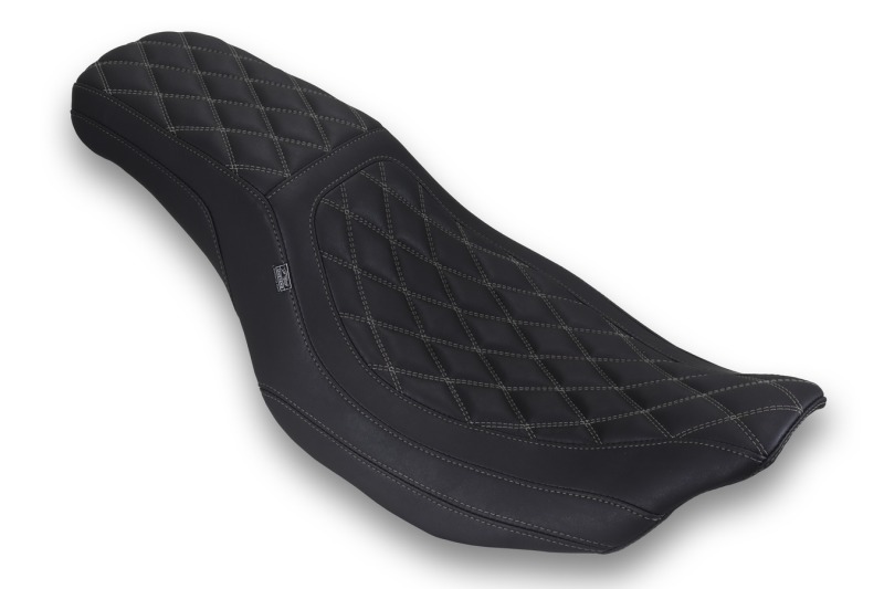 Mustang 23-25 HD Dble Diamond Low Squareback CVO Road Glide (ST), Rd Glide and Str Glide Black/GM