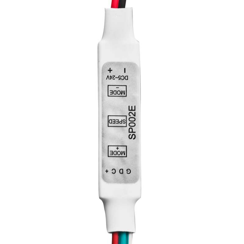 DS18 6-Channel Amp Stereo Full-Range 6 x 180 Watts RMS/4ohm Flush Mount w/ LED Lights