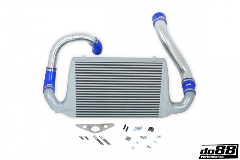 do88 81-86 SAAB 900 Turbo BigPack Front Mount Intercooler Kit w/Blue Hoses