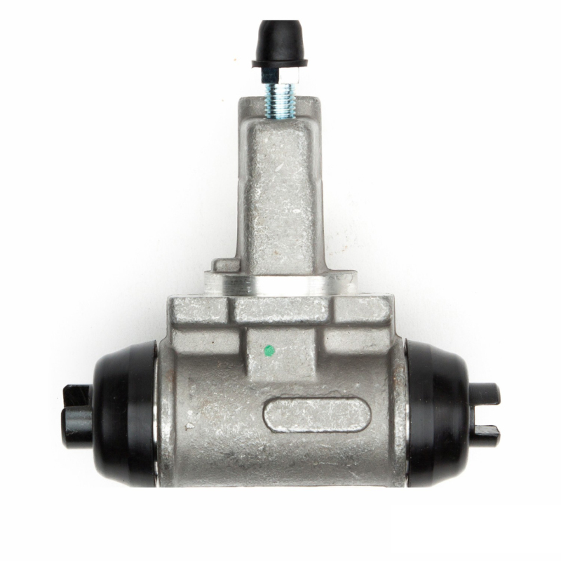 DFC 77-80 Nissan 810 Rear Brake Wheel Cylinder